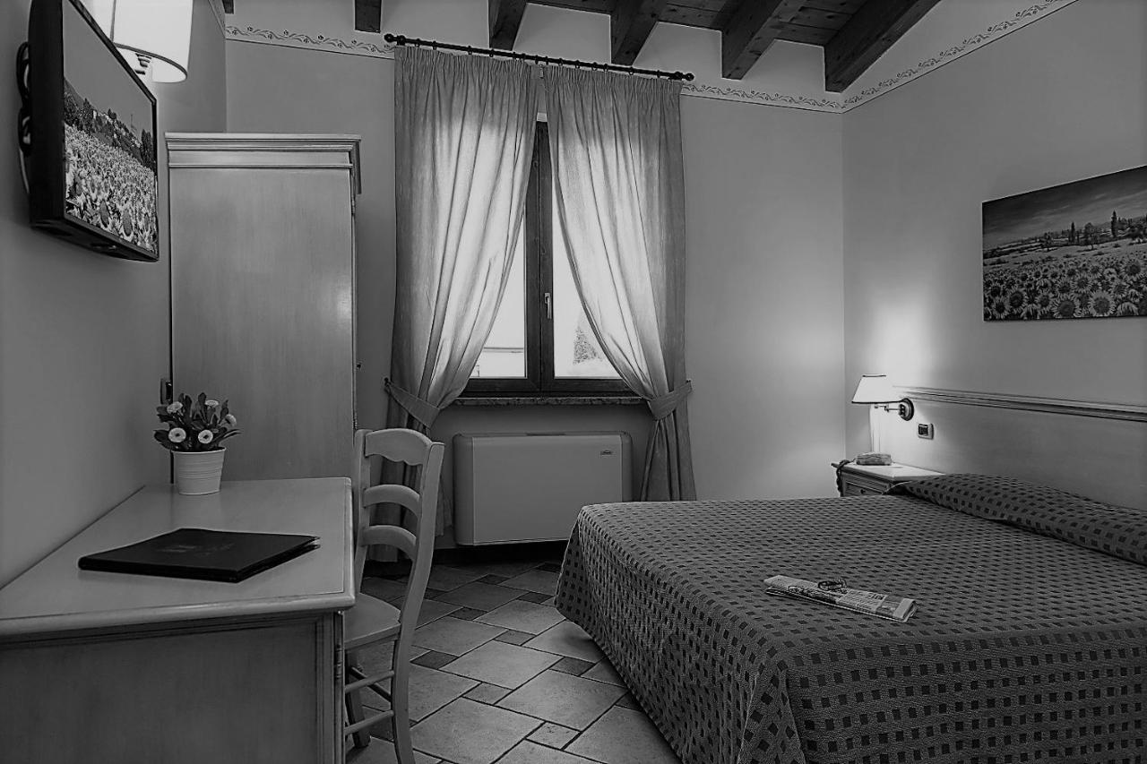 La Zerla Bed & Breakfast Bardolino Phòng bức ảnh