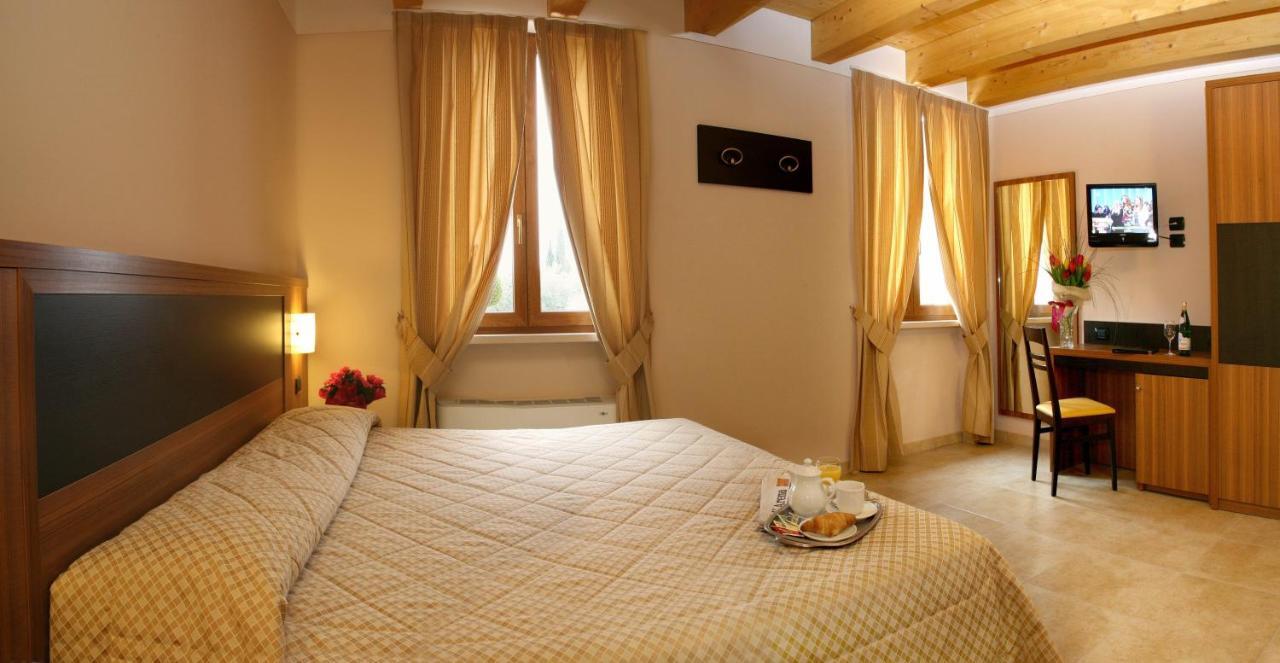 La Zerla Bed & Breakfast Bardolino Phòng bức ảnh